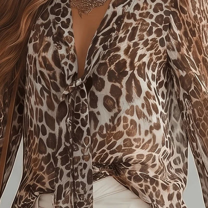🌸🍃👕 V-Neck Leopard Top – Classic print. everyday comfort.