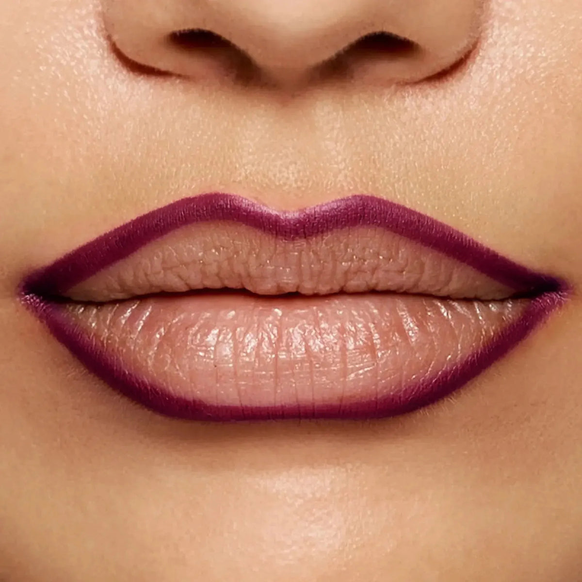 🔥🔥Hot Sale🎁Easy Glide Lip Liner — Creamy. Blendable Color with Smooth Application
